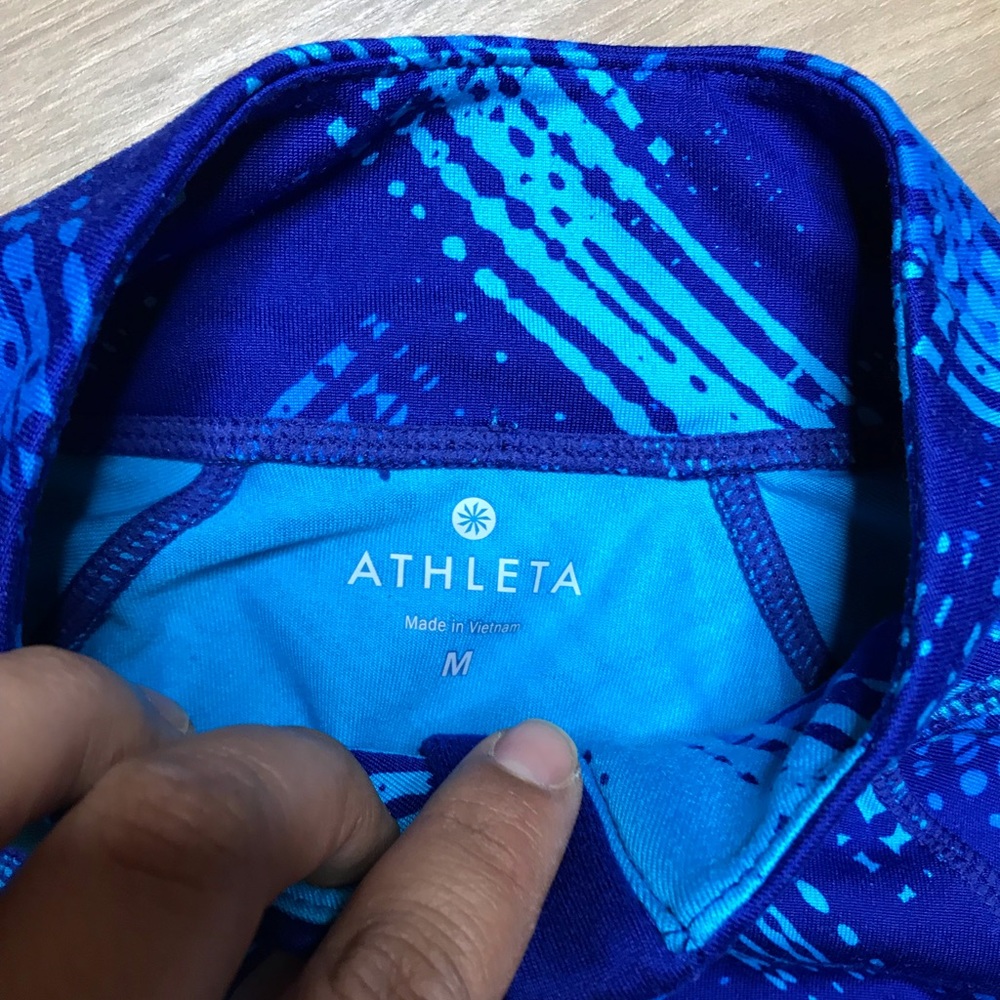 Athleta Zip Up Jacket Size Medium - image 3